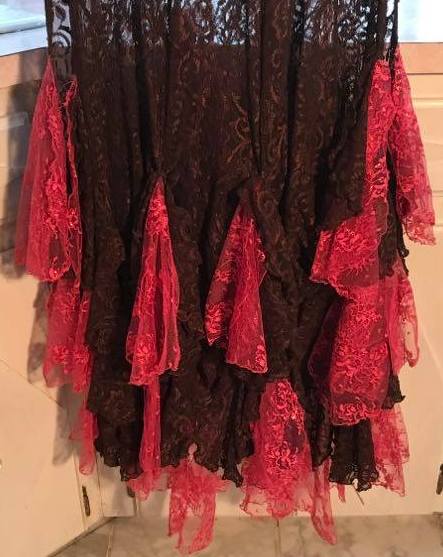 lace color block dress Elonore Color Block Tulle Midi Dress