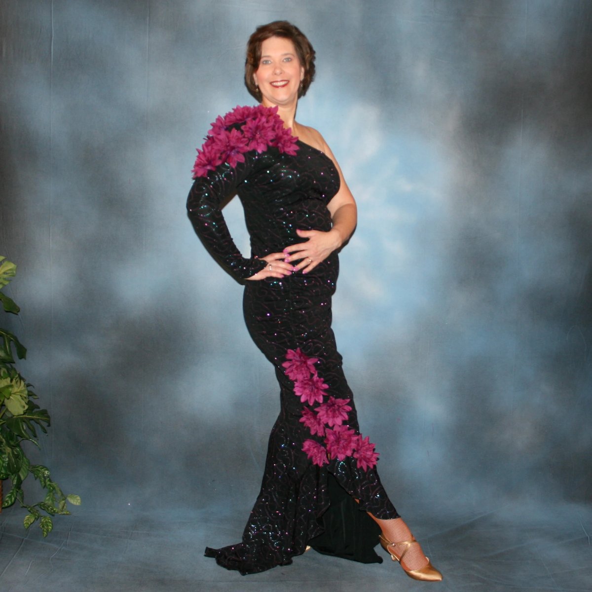 Black & Fuschia Tango Dress | Size 9/10-13/14 | Tall Black & Fuschia Tango Dress | Size 9/10-13/14 | Tall
