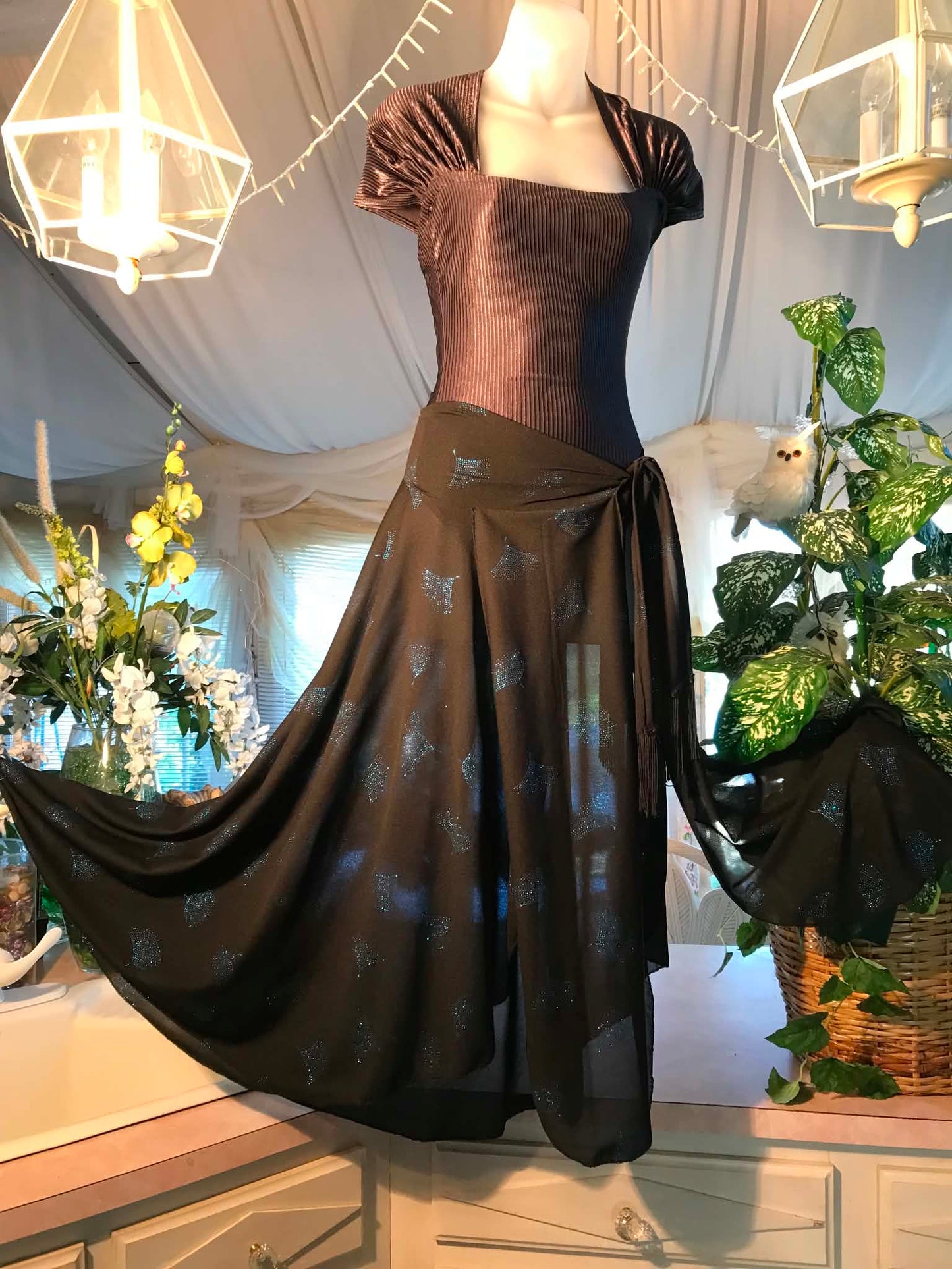 Skirt-Royal Eclipse