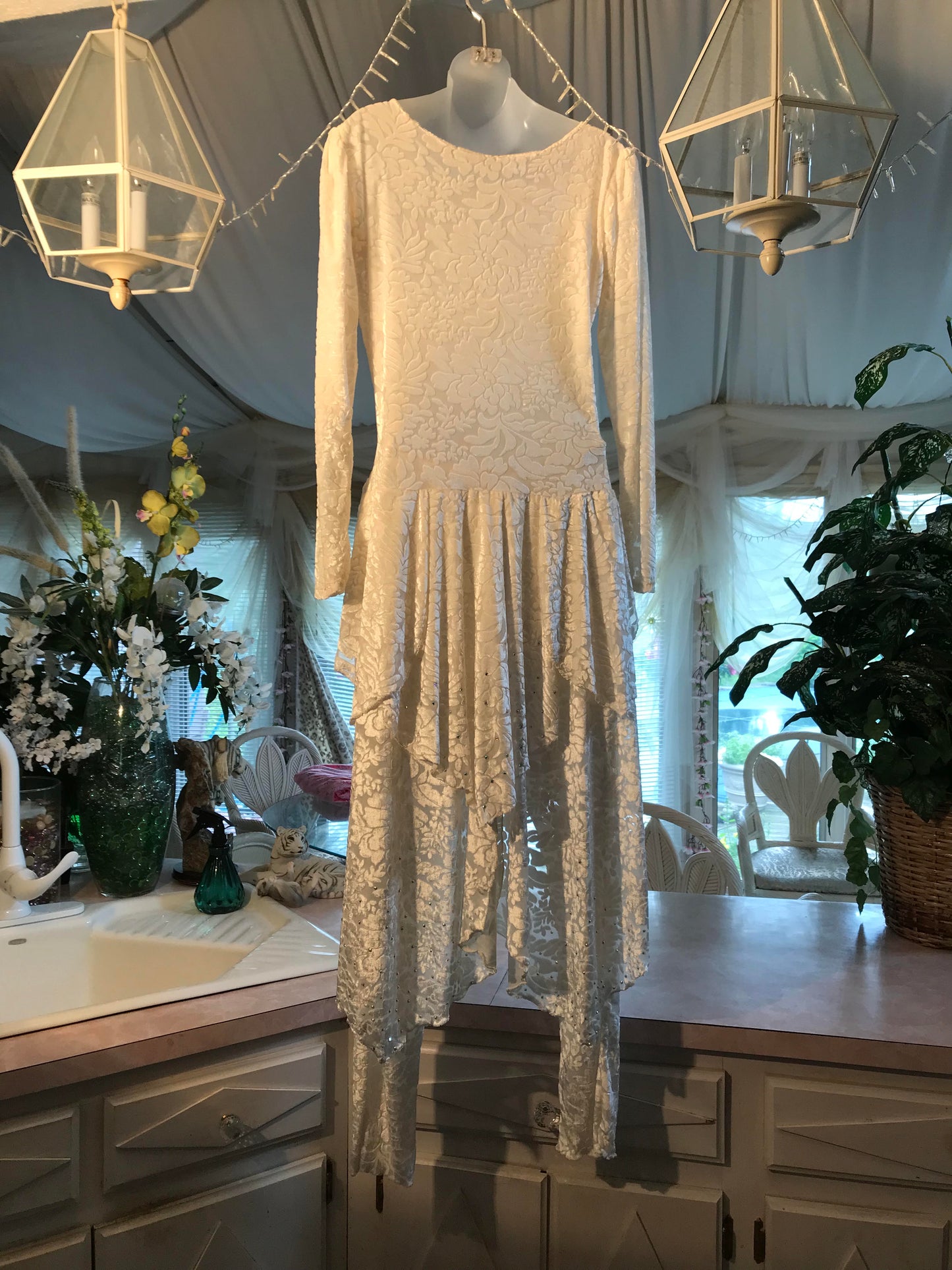 Pantset-Crystal Ivory Cascade