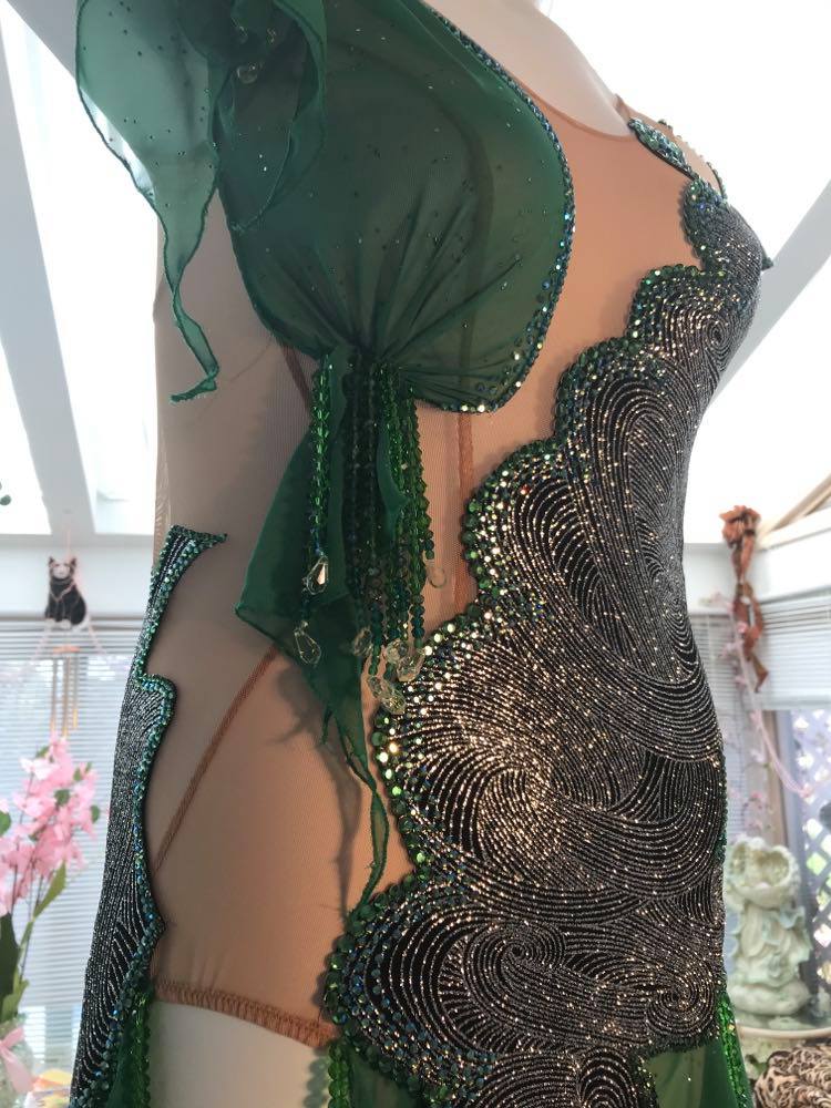 Silver Latin-Rhythm Dress | Emerald Green Accents | Size 5/6-9/10 Silver Latin-Rhythm Dress | Emerald Green Accents | Size 5/6-9/10